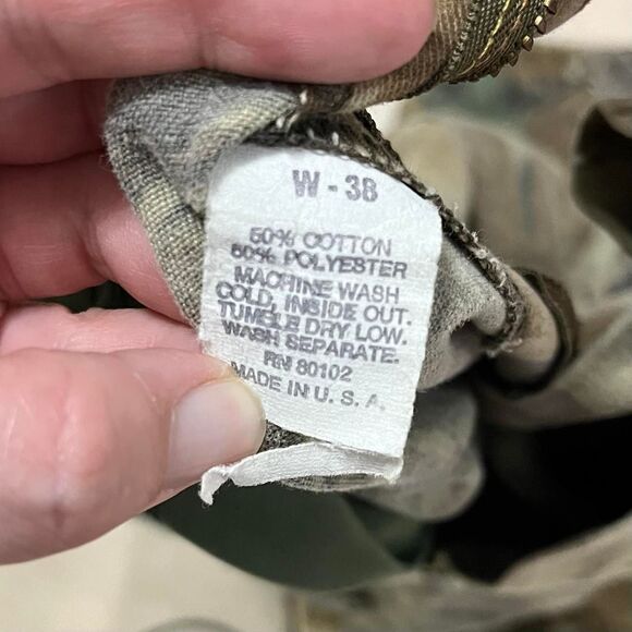 Realtree Men's Camouflage pants Vintage Made in USA 38x30 - Picture 8 of 8